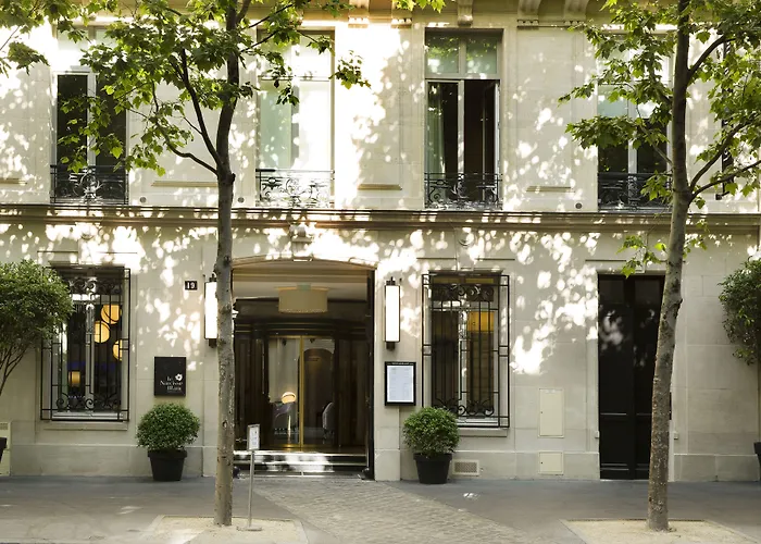 Hotel Le Narcisse Blanc Parigi